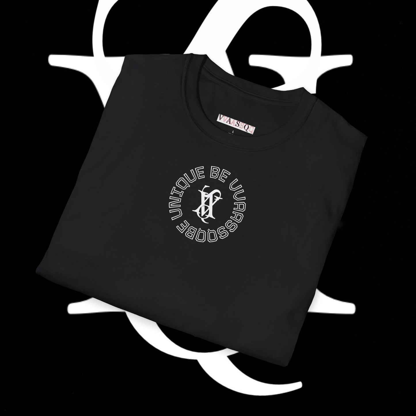 BE UNIQUE BE VVAASSQQ.2 T-shirt
